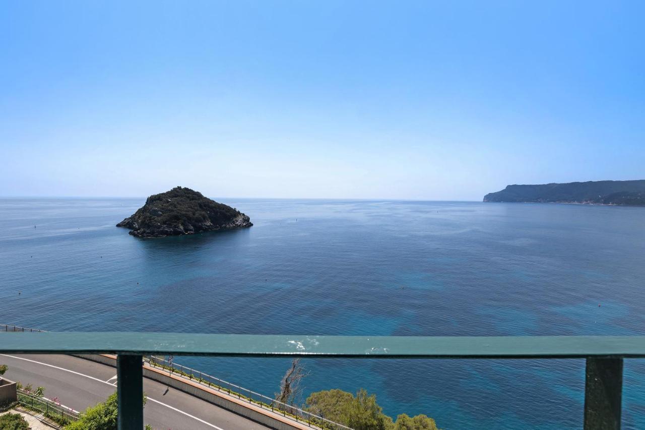 Appartamento Stupenda Vista Mare Bergeggi Buitenkant foto